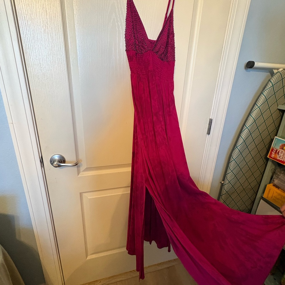 Khush Magenta Maxi Dress - Picture 6 of 7